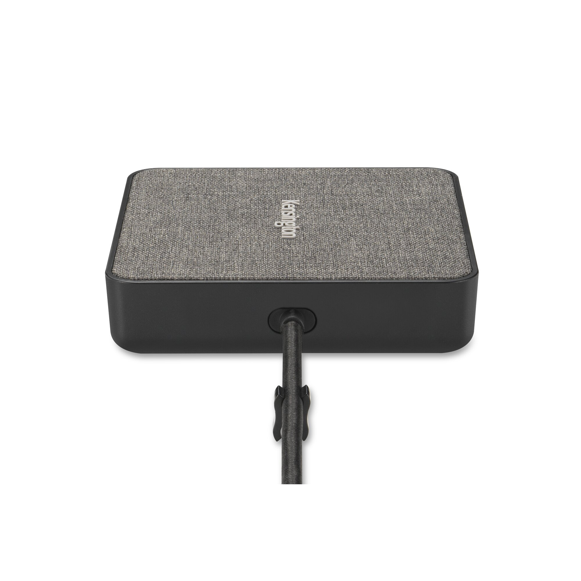 Ein schwarzes Rechteck mit Stoffoberseite und dem Kensington-Logo. Ein Kabel ist unten angeschlossen.