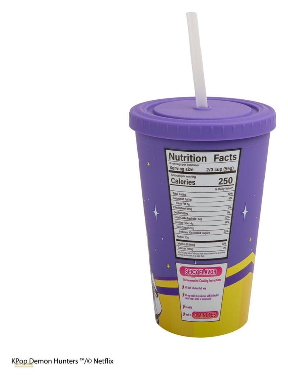 Una taza morada con información nutricional y una pajita.