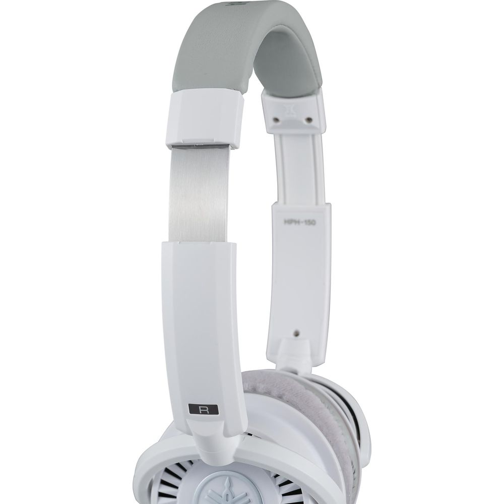 Casque blanc avec rembourrage gris et accents métalliques argentés.