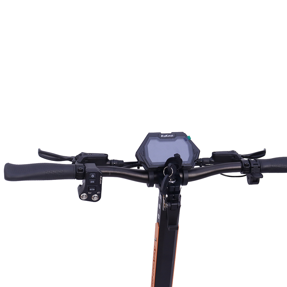 Lenker eines E-Scooters mit Display, Griffen und Bremsen.