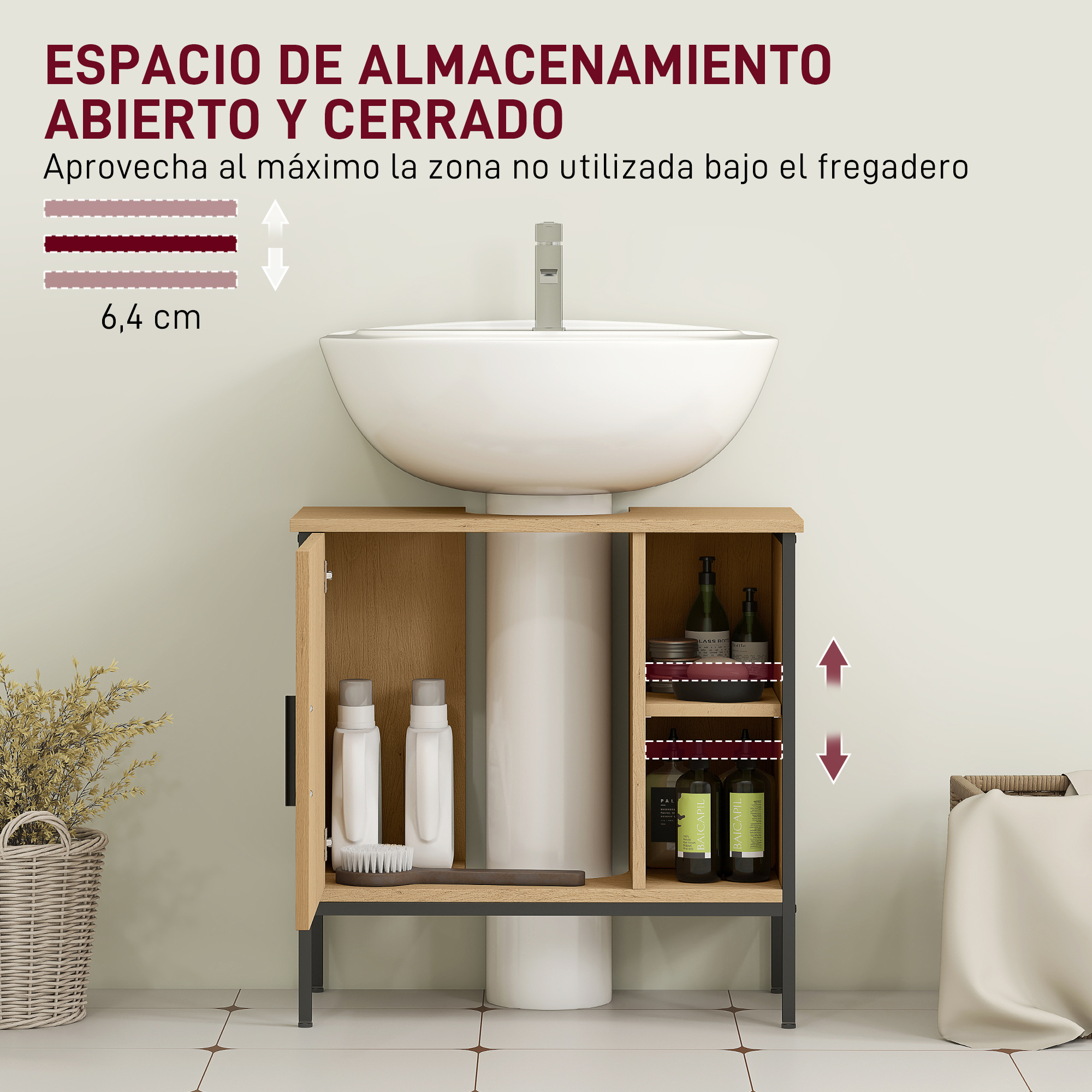 Un mueble abierto y cerrado bajo un lavabo, mostrando botellas y un cepillo.