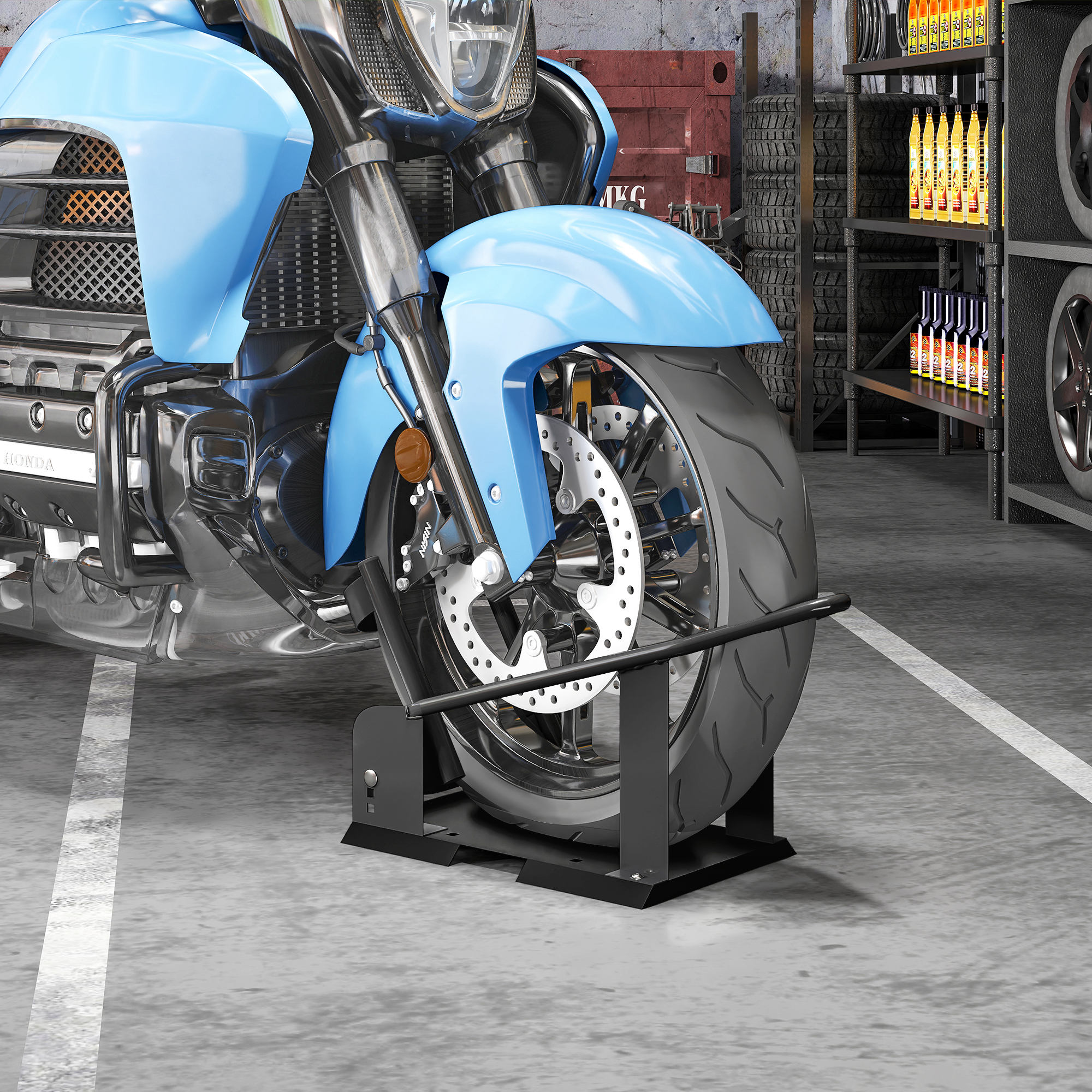 Una motocicleta azul está en un soporte en un taller con neumáticos y botellas de aceite.