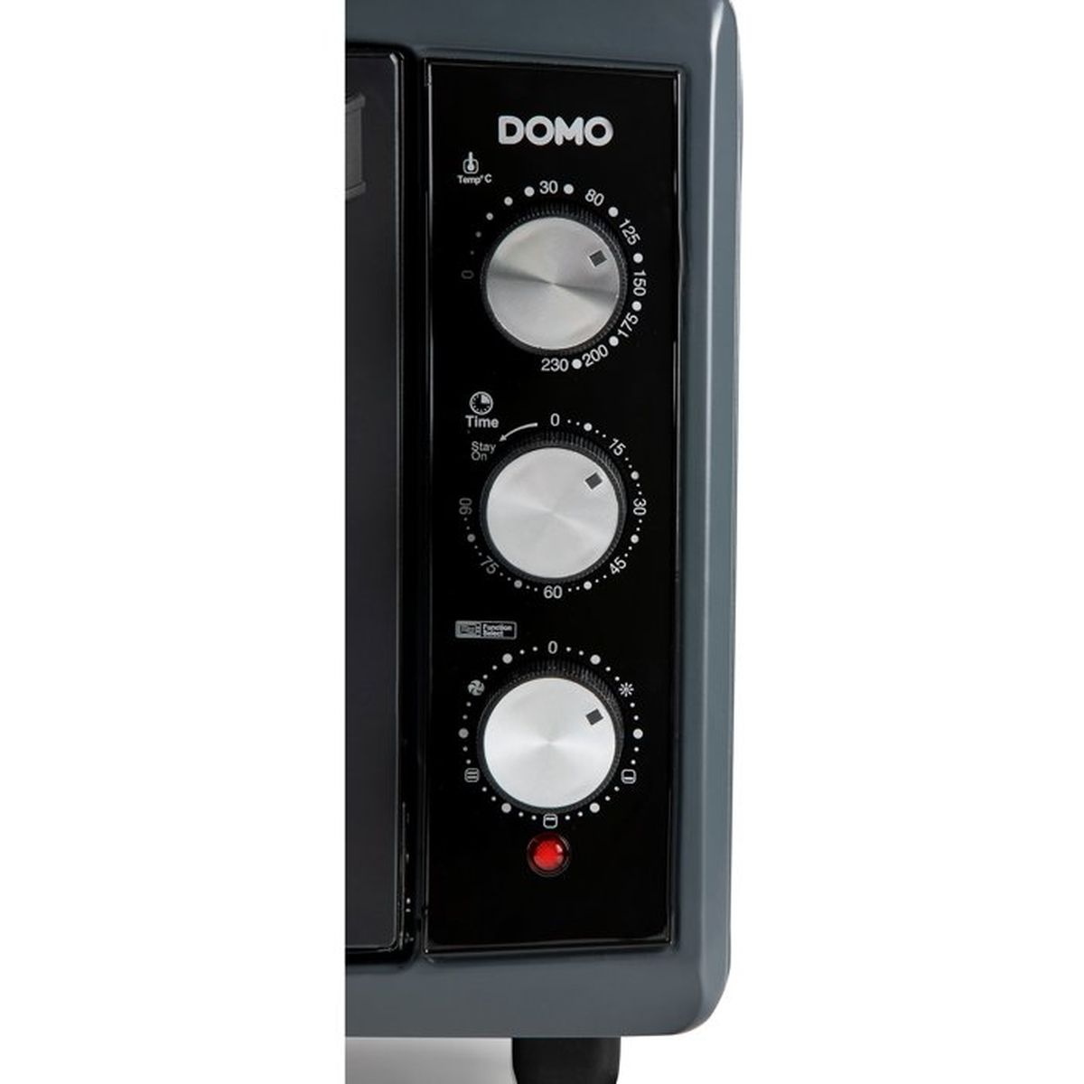 Panneau de commande du four Domo avec trois molettes : température, temps et fonction. Voyant rouge.