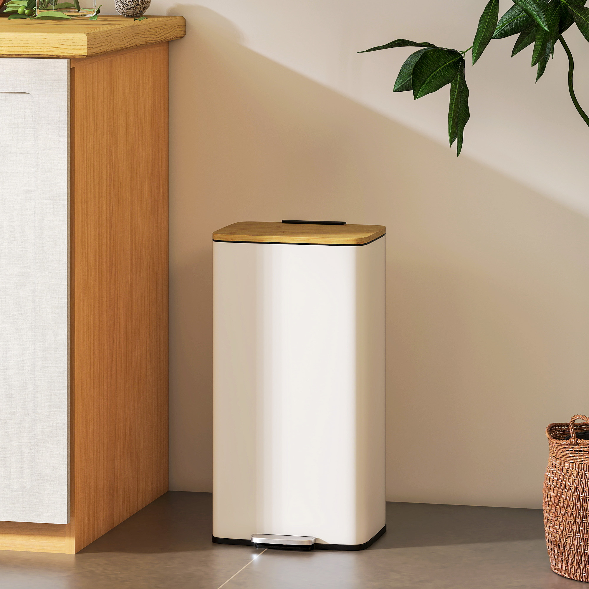 Un cubo de basura blanco con tapa de madera junto a un mueble de madera.
