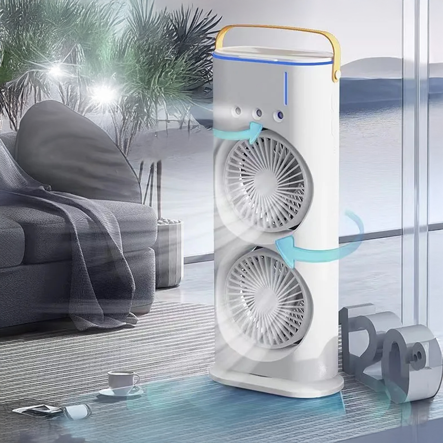 Un ventilador de torre blanco con dos ventiladores se encuentra junto a un sofá y una ventana.