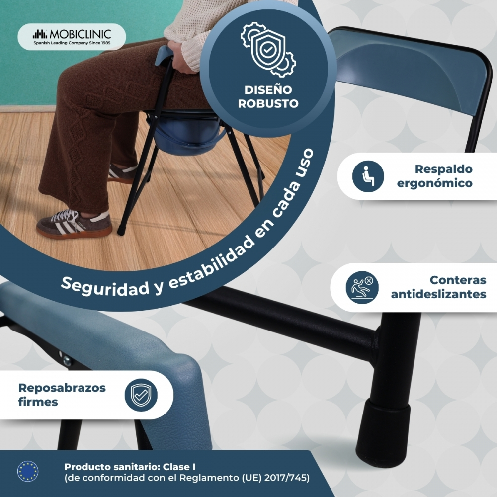 Una persona se sienta en una silla azul con reposabrazos. Silla de diseño robusto.