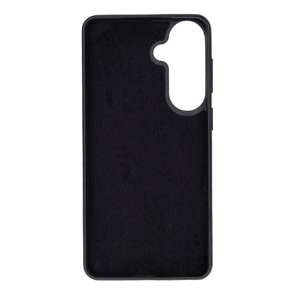 Kamera ve düğmeler için kesikli siyah telefon kılıfı.