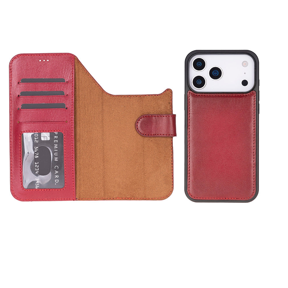 Kart yuvalı açık kırmızı deri cüzdan ve yanında telefon kılıfı.