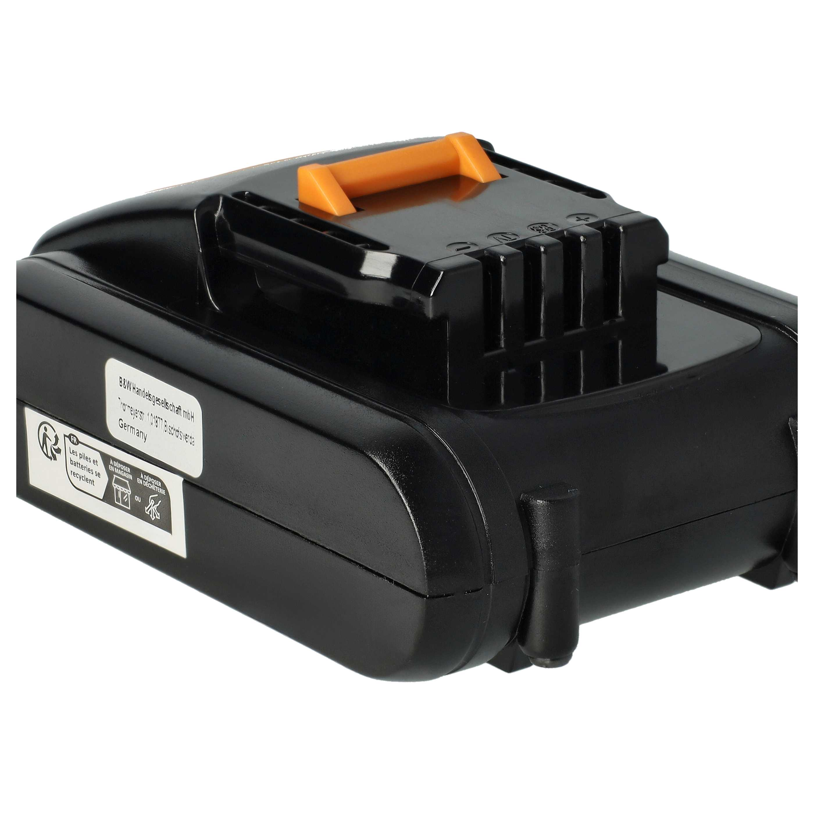 Schwarzer Akku mit orangefarbenem Griff und Aufklebern mit Recycling-Symbolen.