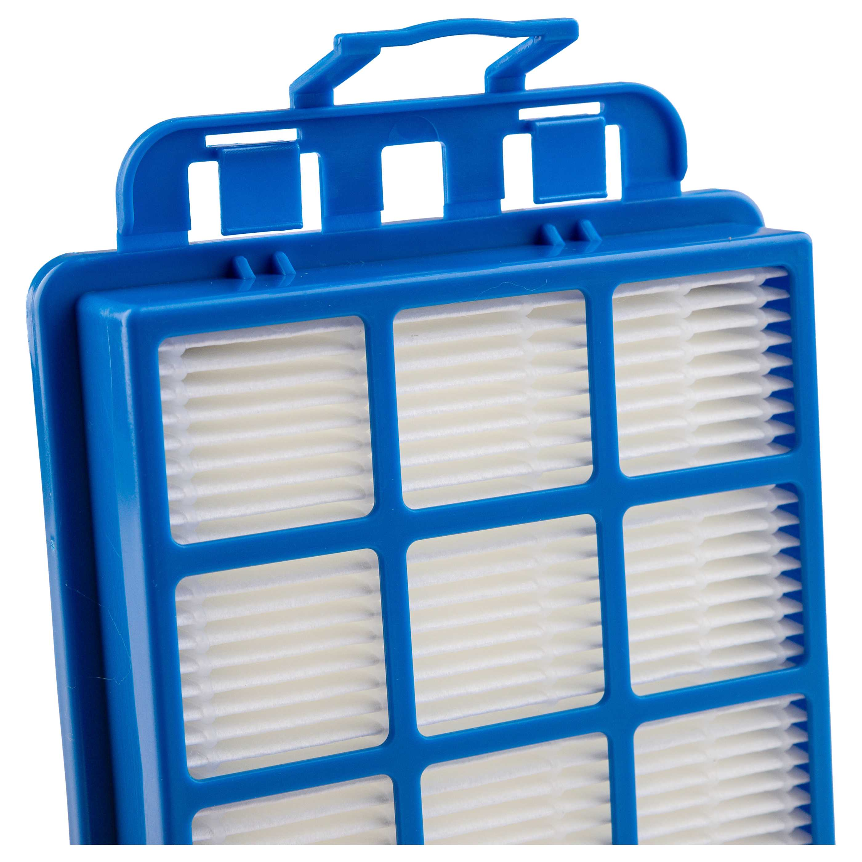 Ein blauer Staubsaugerfilter mit weißem Lamellenmaterial, von vorne gezeigt.