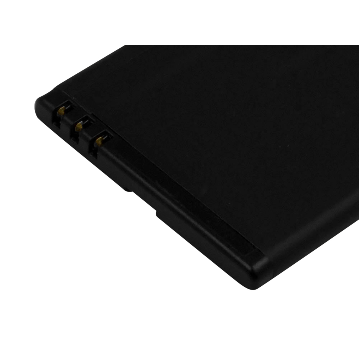 Una batteria nera con tre connettori dorati sul lato sinistro.