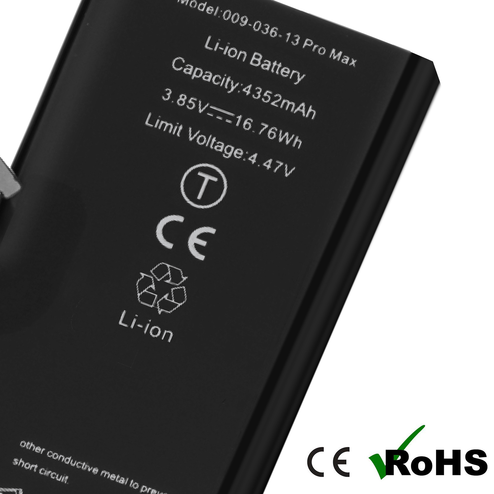 Batteria nera con testo: Li-ion Battery, 4352mAh, 16.76Wh, CE e RoHS.