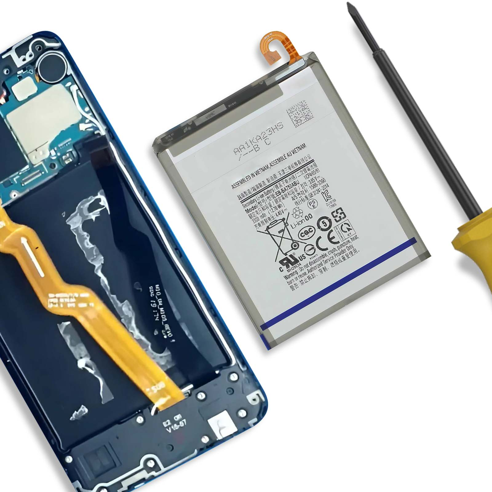Una batteria per smartphone e un telaio smontato giacciono accanto a un cacciavite.