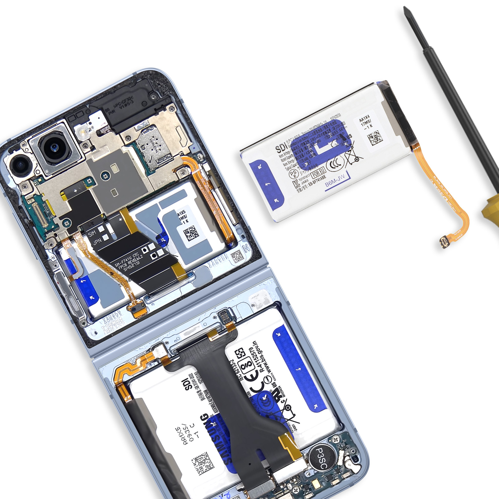 Un smartphone abierto muestra sus componentes internos, tarjeta SIM, batería y destornillador.