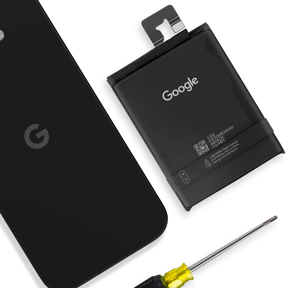 Schwarzes Google-Telefonteil, Akku, Schraubendreher auf weißem Hintergrund.