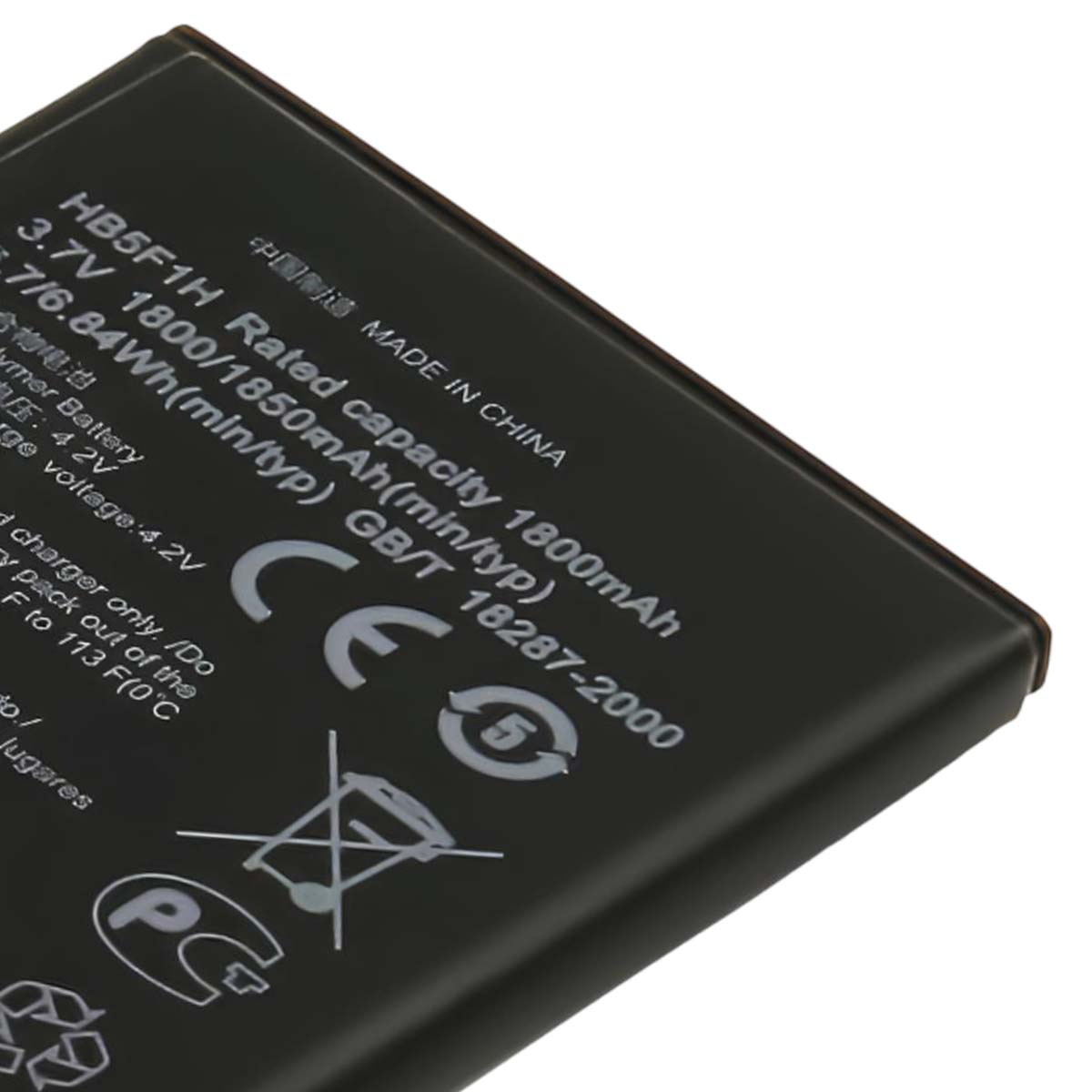Batteria nera con testo: HB5F1H, 1800mAh, 3.7V, CE e simboli di riciclo.