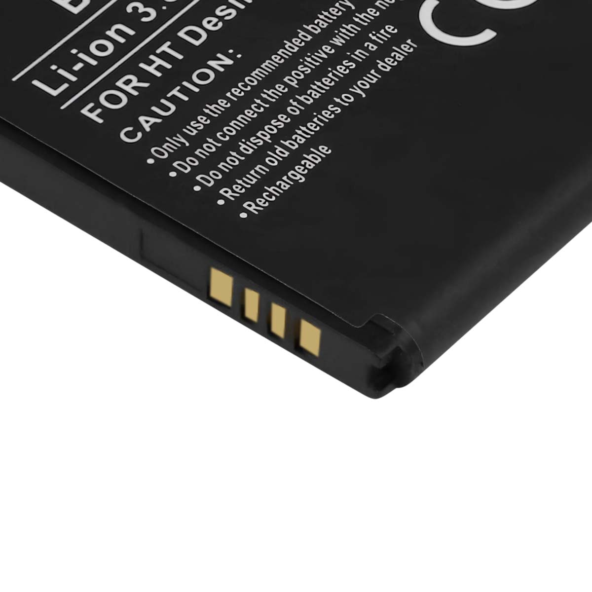 Una batería negra de Li-ion con texto blanco y conectores dorados. Recargable.
