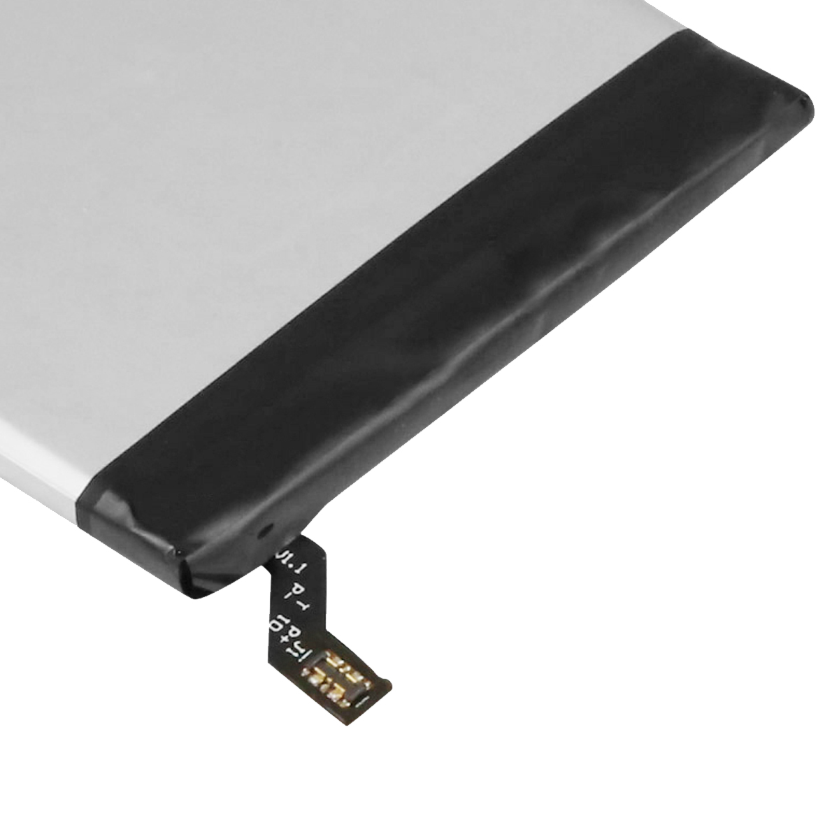 Una batteria bianca con striscia nera e cavo flessibile.