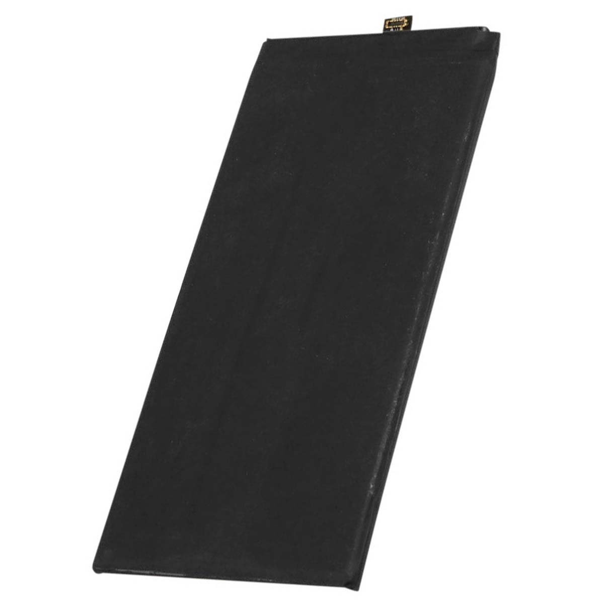 Ein schlankes, rechteckiges schwarzes Objekt mit einem kleinen goldenen Etikett an der Oberseite.