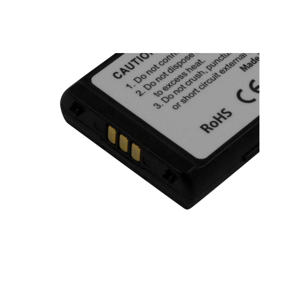 Una batteria nera con testo di avvertenza, marchi CE e RoHS.