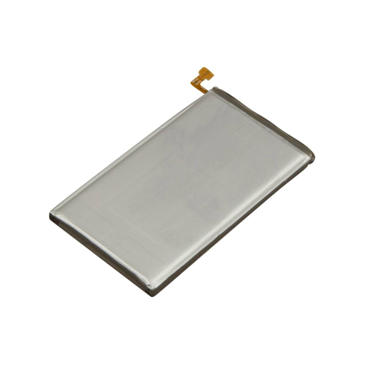 Una batteria rettangolare grigia con un piccolo cavo connettore giallo.