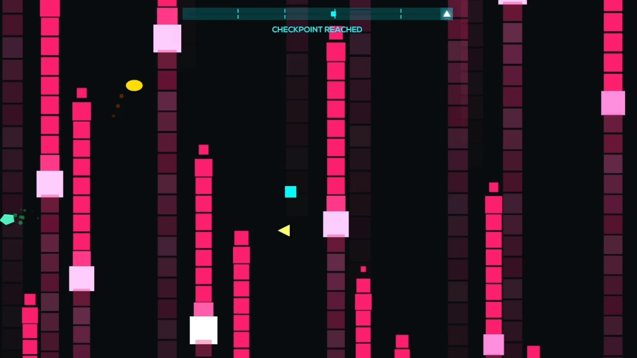 Schermata di gioco con blocchi rosa, una palla gialla e un quadrato ciano.
