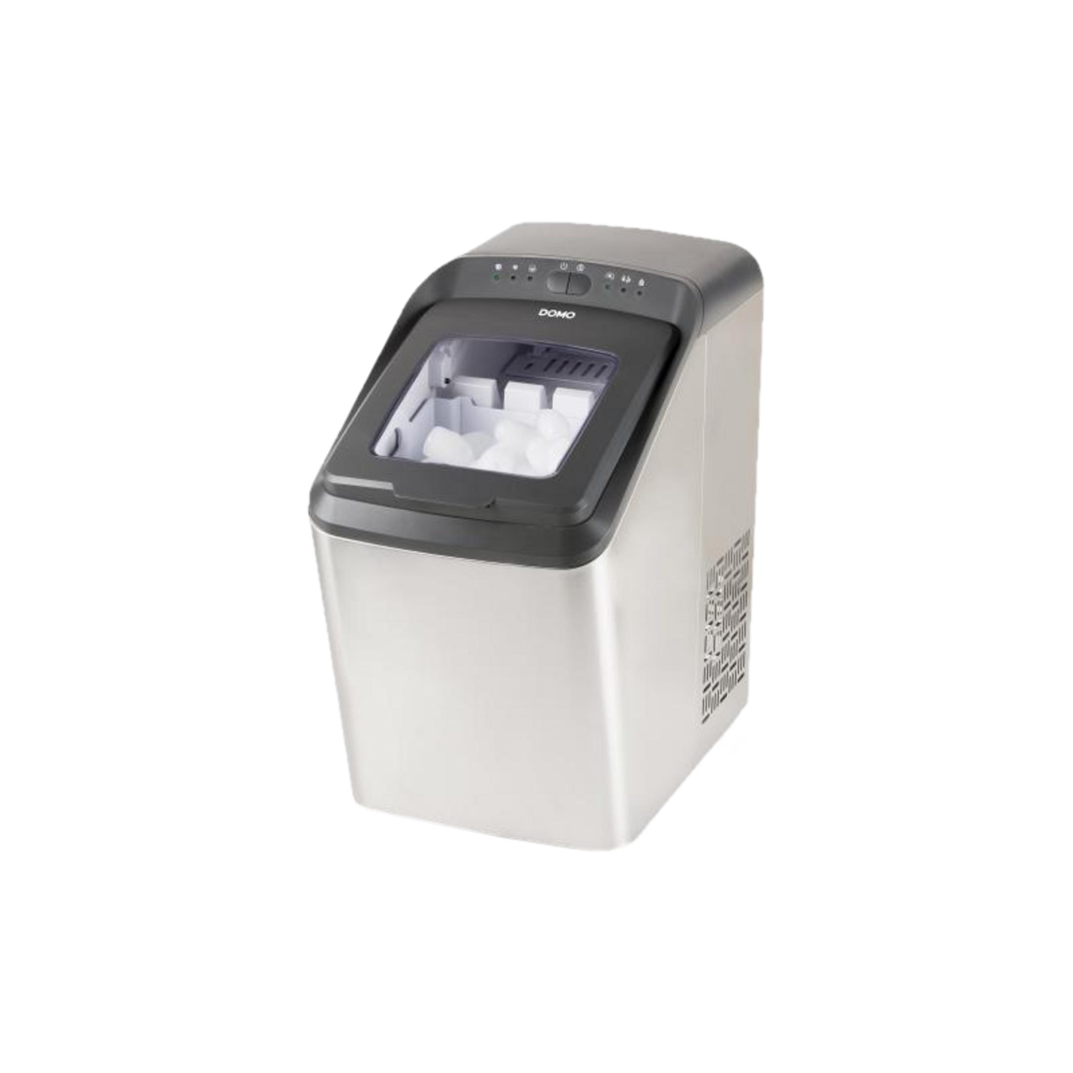 Kompaktowa srebrna kostkarka do lodu z czarną pokrywą i widocznymi kostkami lodu.