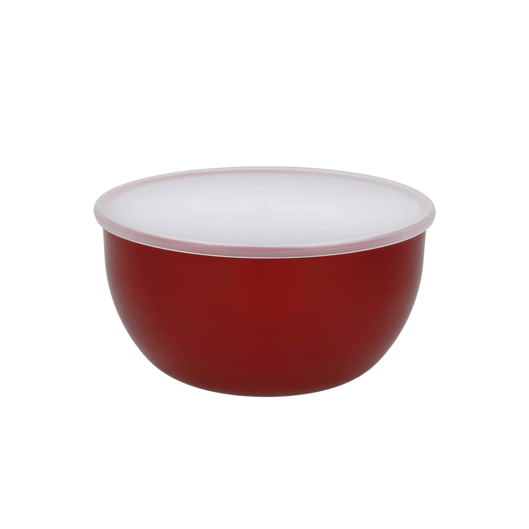Eine rote Schüssel mit einem durchsichtigen Deckel auf weißem Hintergrund.