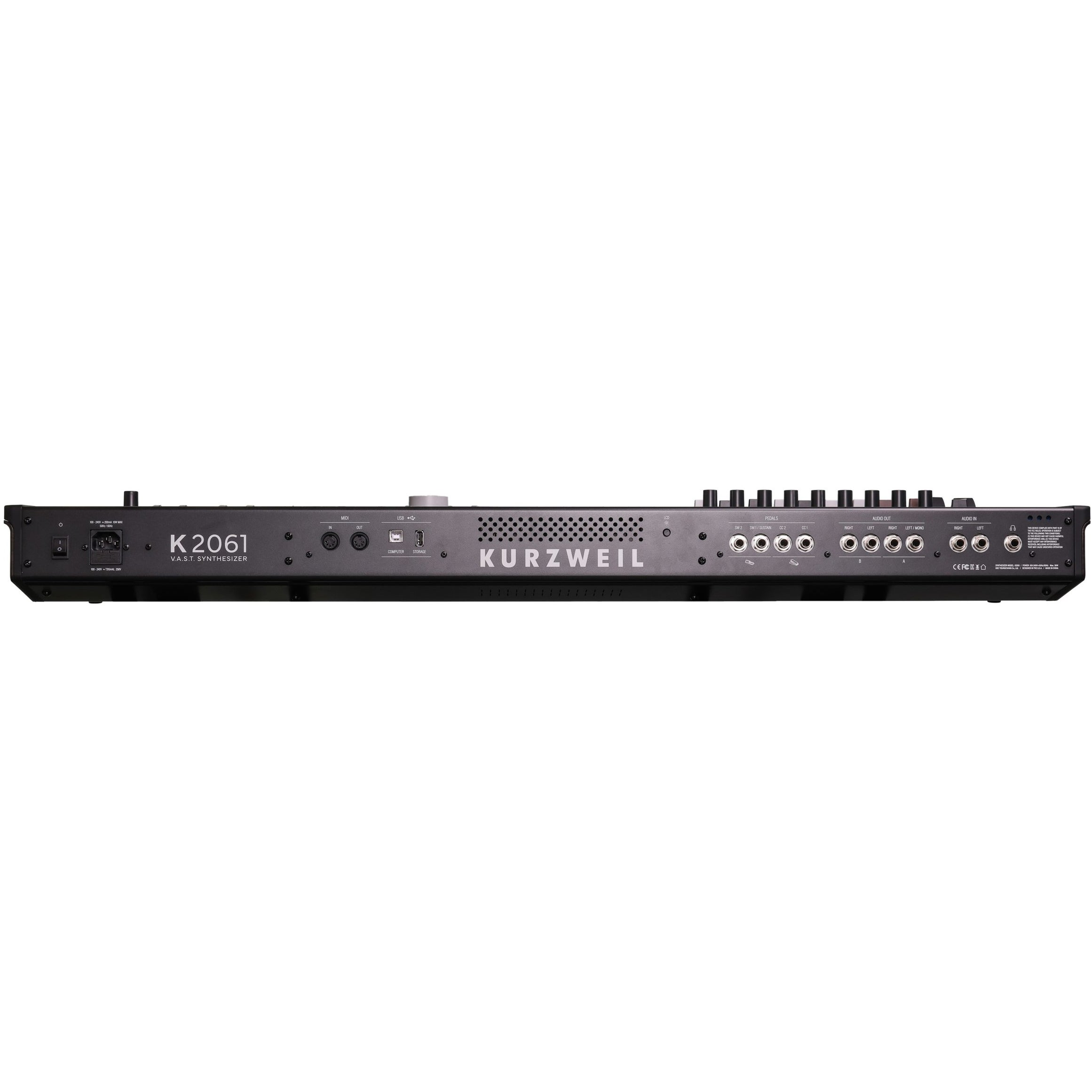 Achterkant van een zwarte Kurzweil K2061 V.A.S.T. synthesizer met poorten.