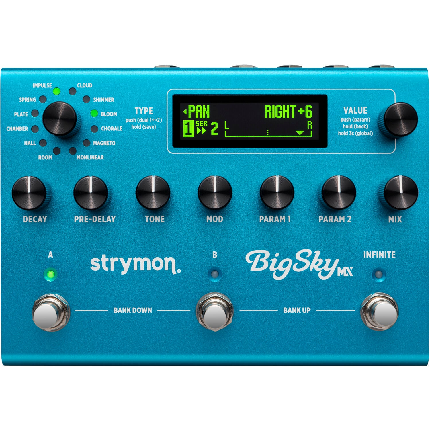 Een blauw Strymon BigSky gitaareffectpedaal met knoppen en een scherm.