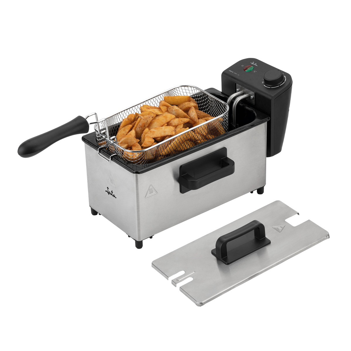 Eine silberne Fritteuse mit einem Korb voller Pommes frites und einem Deckel daneben.