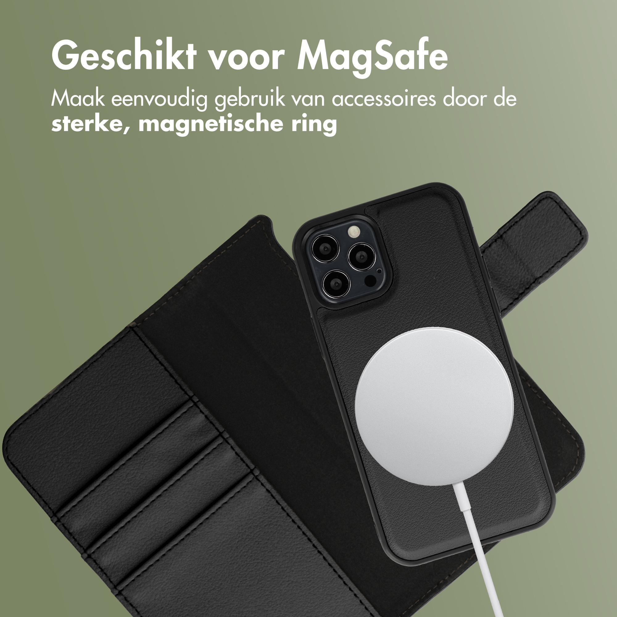 Schwarzes iPhone mit MagSafe-Ladegerät und geöffneter Lederhülle.