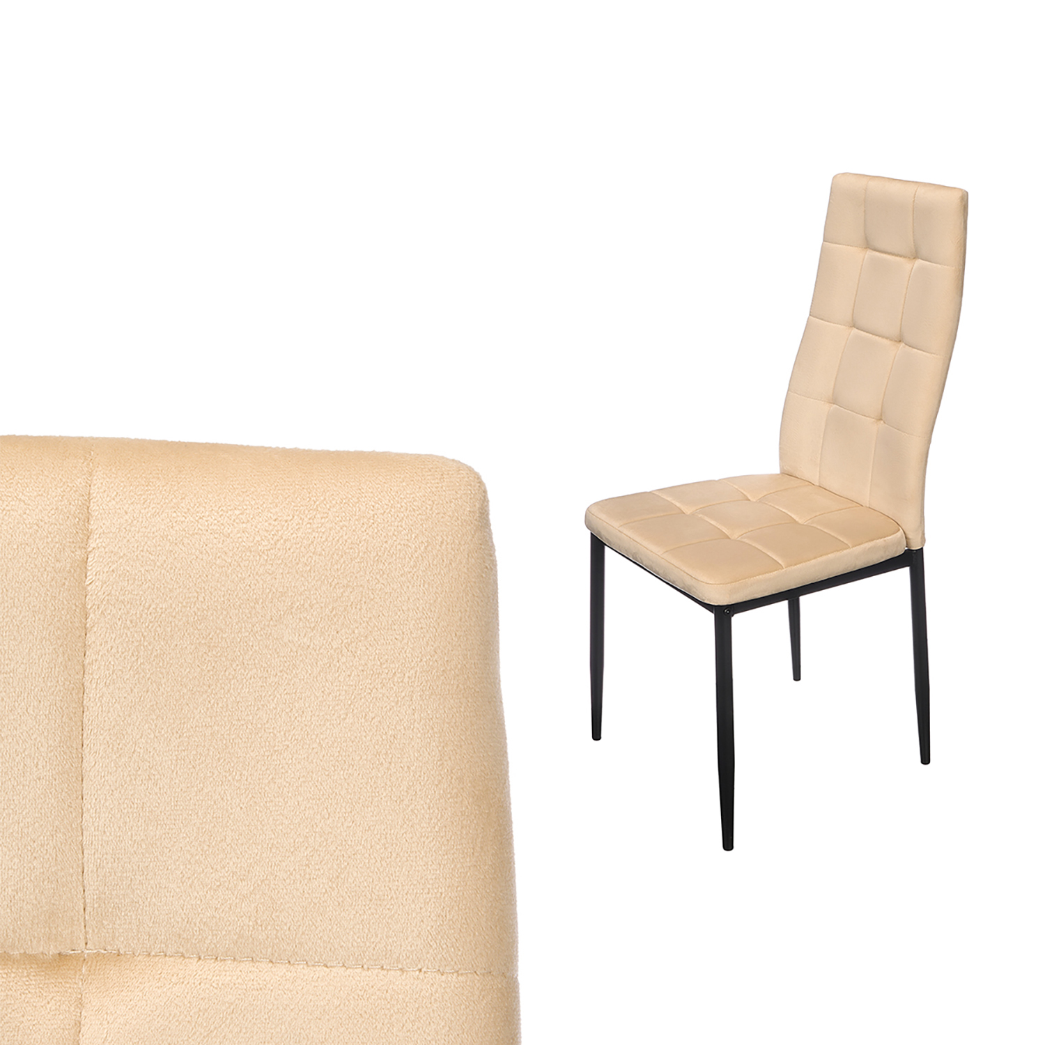 Una sedia trapuntata beige con telaio in metallo nero su sfondo bianco.