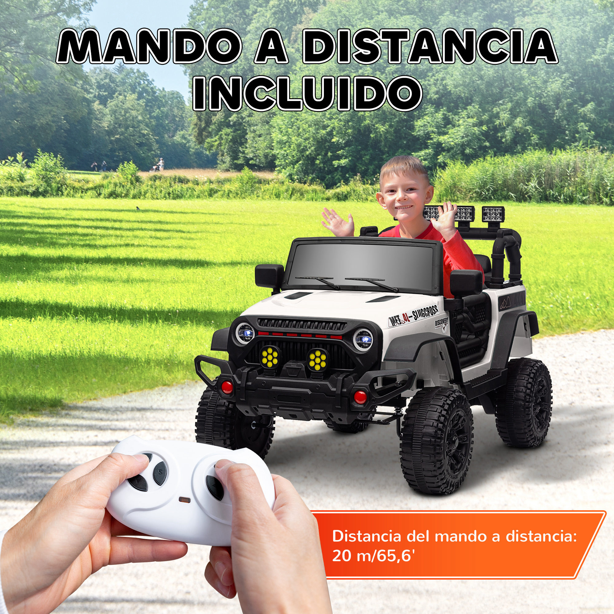 Un niño conduce un jeep de juguete blanco a control remoto al aire libre, con control.