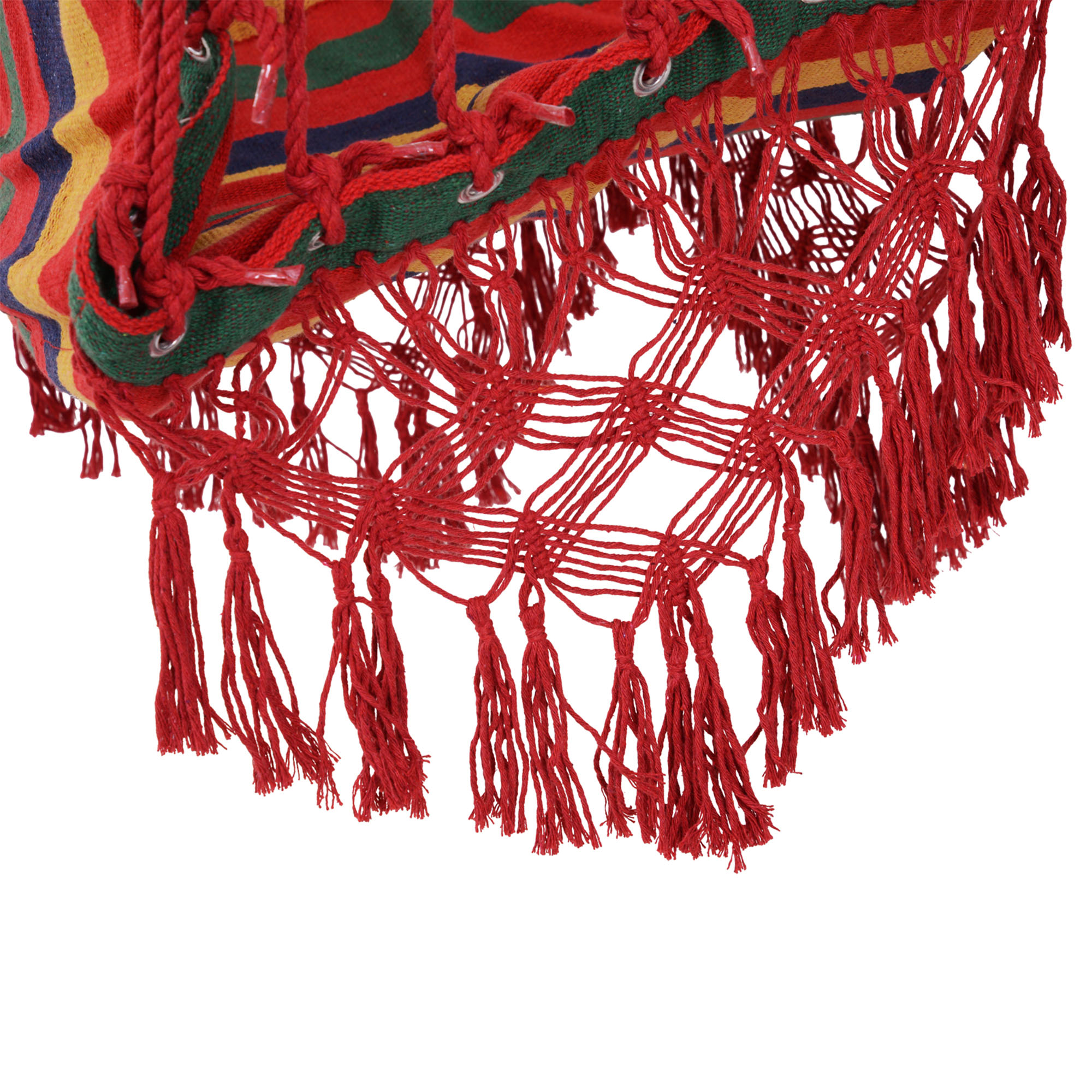 Hamaca colorida con flecos y cordones rojos.
