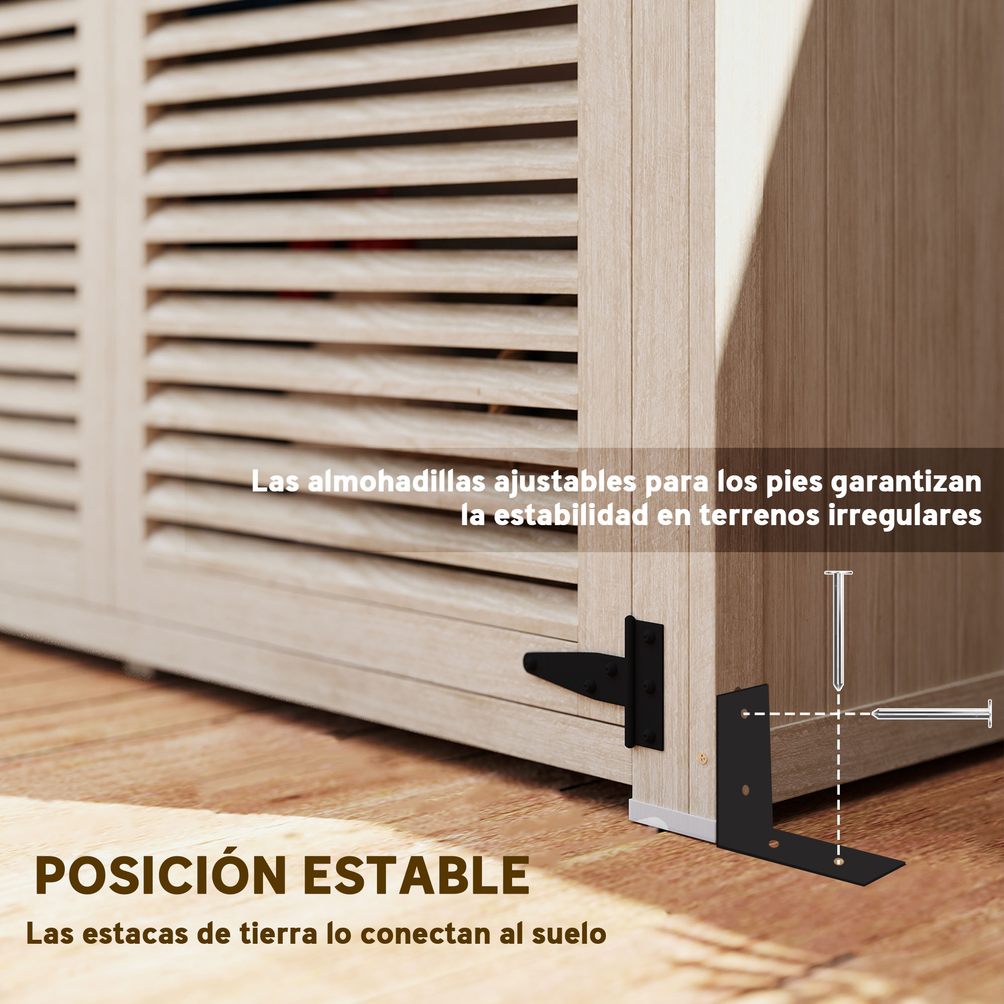 Gabinete con puertas de persiana y estacas de tierra para estabilidad. Soportes negros.