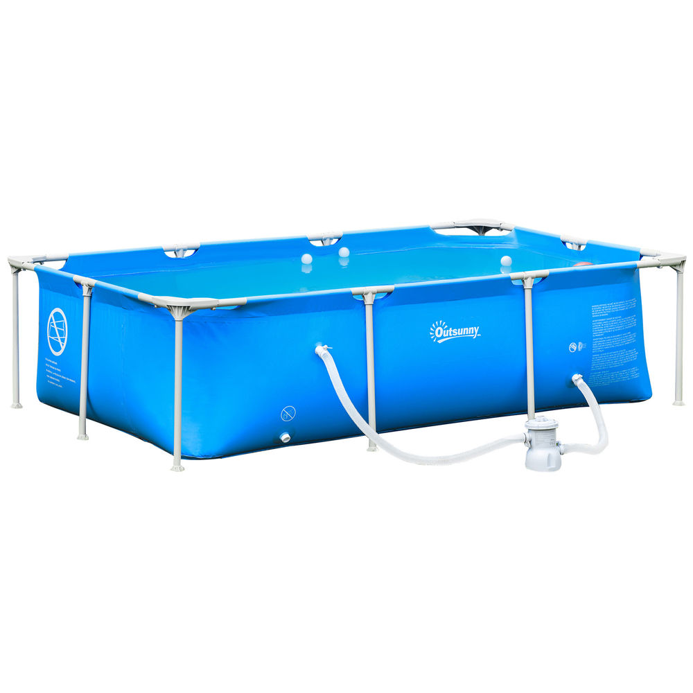 Una piscina rectangular azul con marco y bomba de filtro.