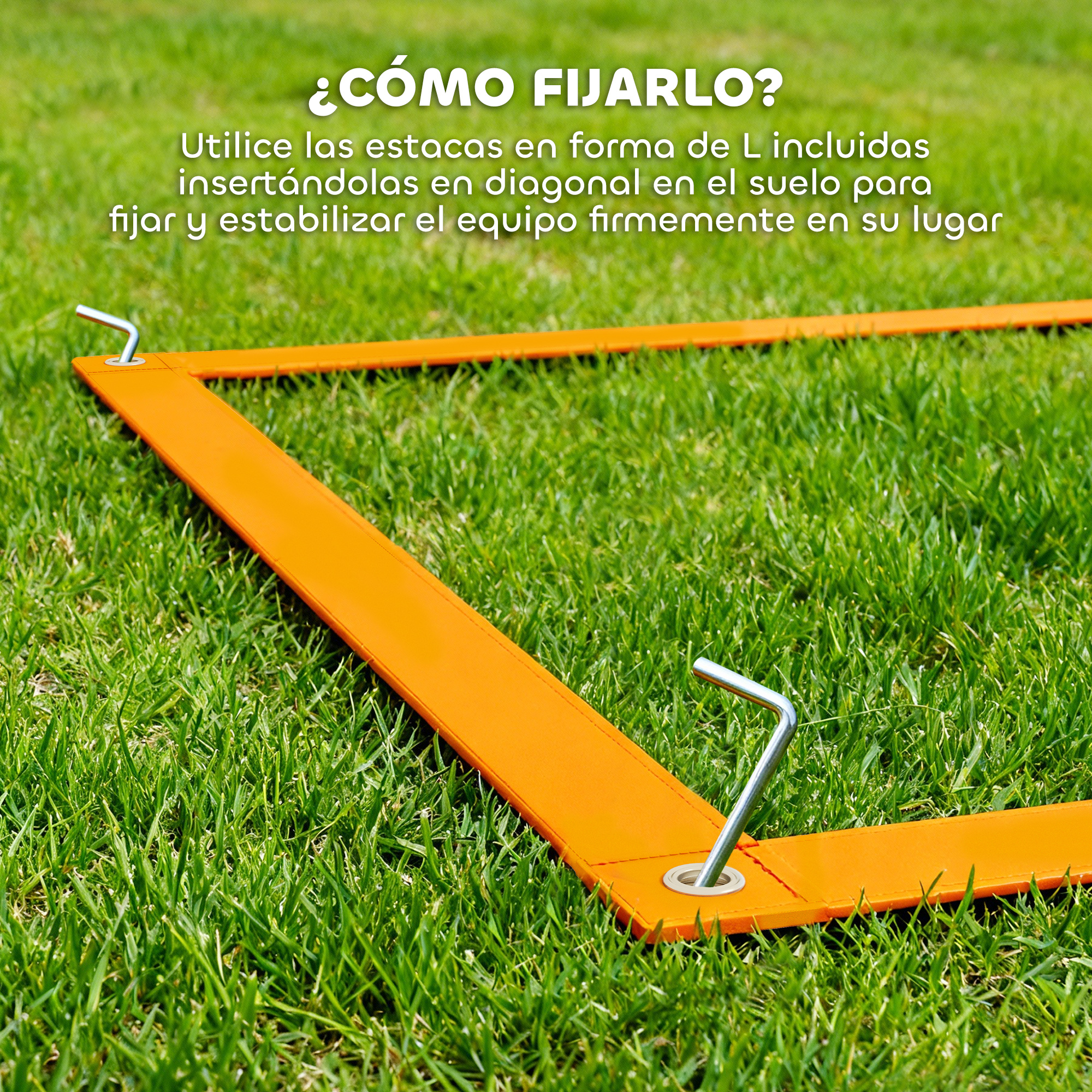 Anclajes de suelo naranjas en forma de L y clavijas metálicas.