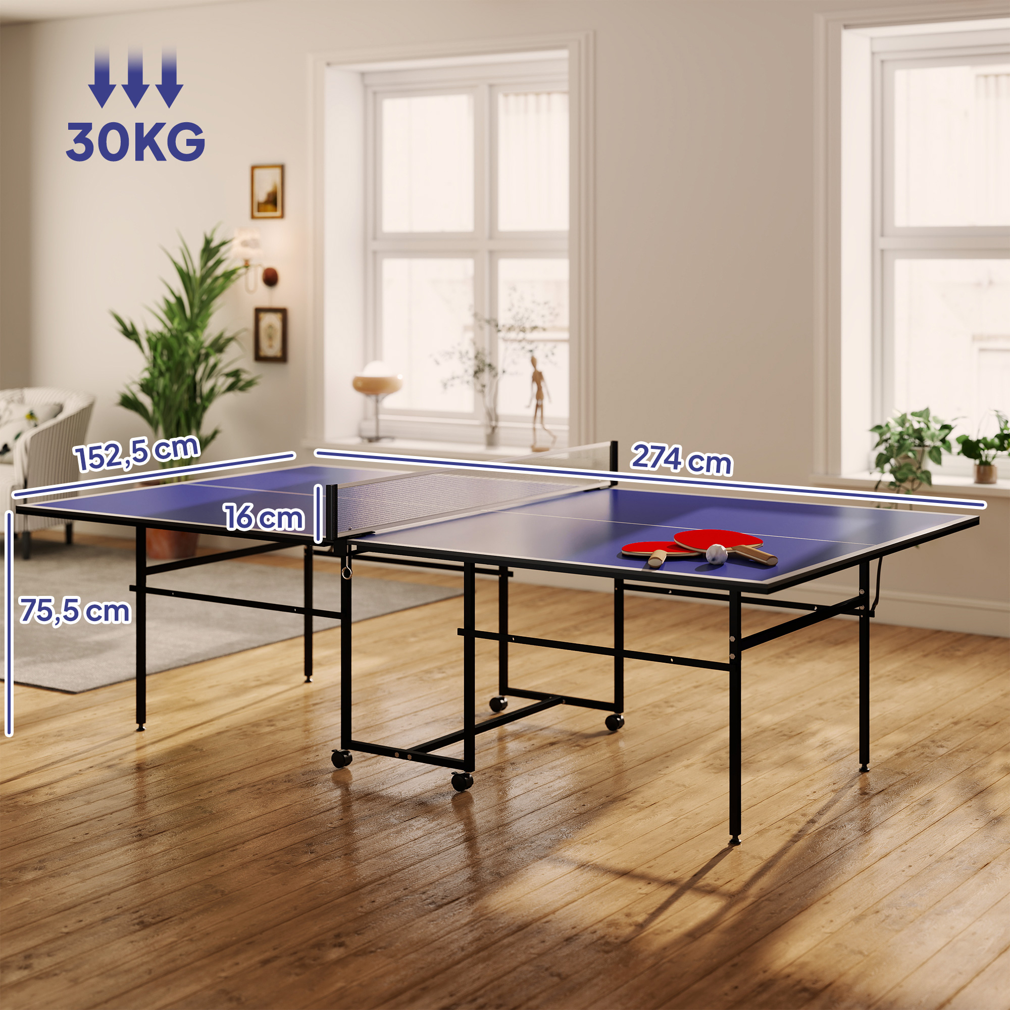 Una mesa de ping-pong azul, de 274x152,5 cm, sobre suelo de madera.