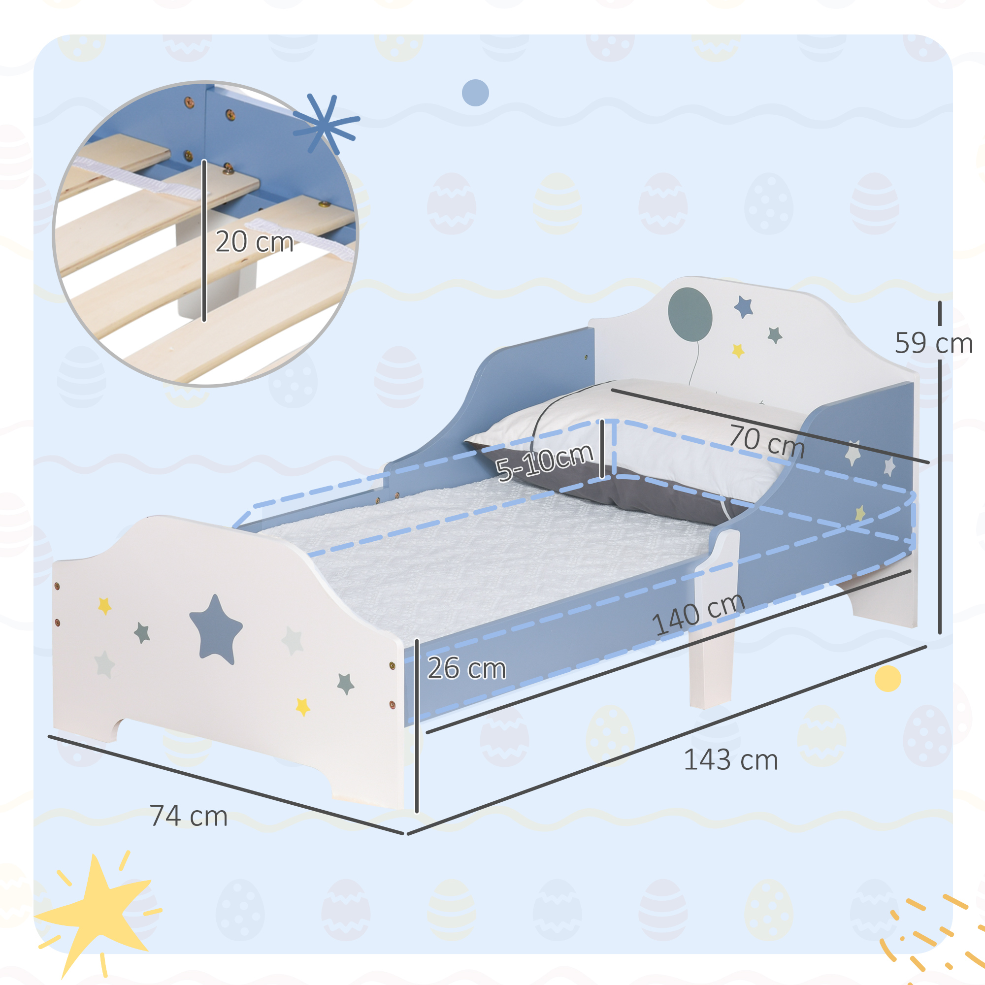 Una cama infantil azul y blanca con estrellas, se muestran las medidas.