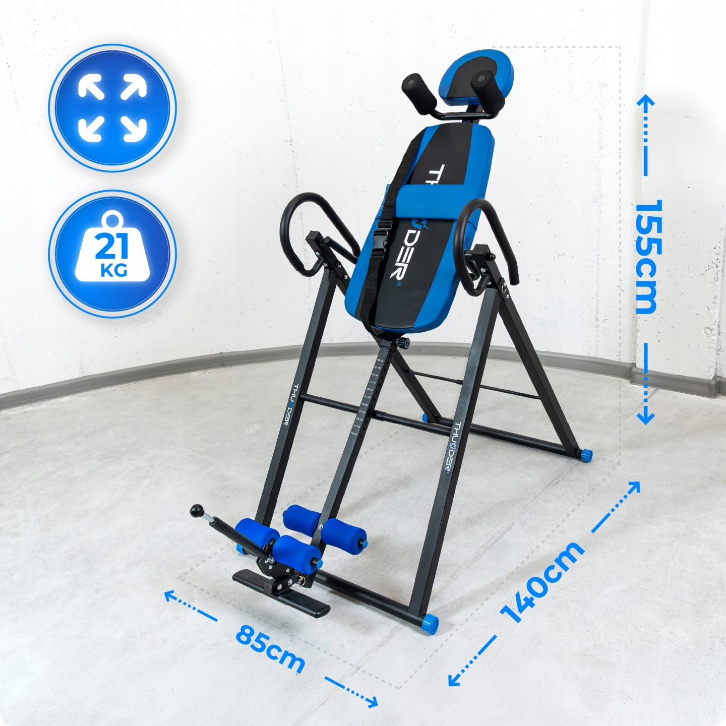 Niebiesko-czarna ławka inwersyjna z wymiarami: 85cm, 140cm, 155cm.