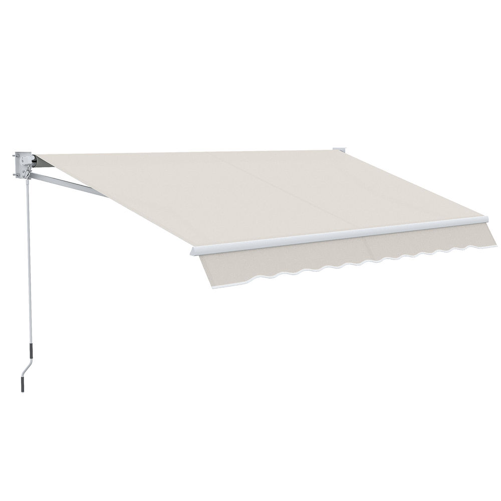Un toldo beige con estructura metálica está extendido.