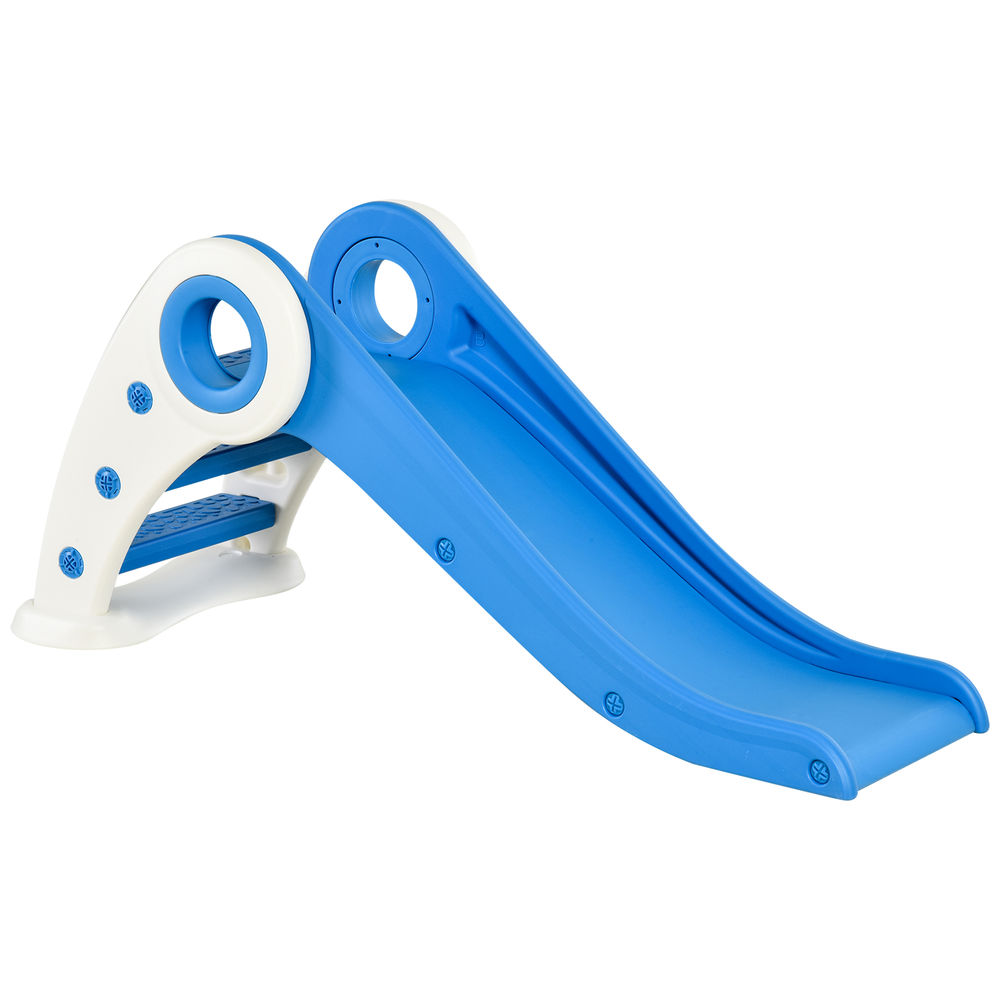 Un tobogán infantil de plástico azul y blanco con dos escalones y bordes redondeados.