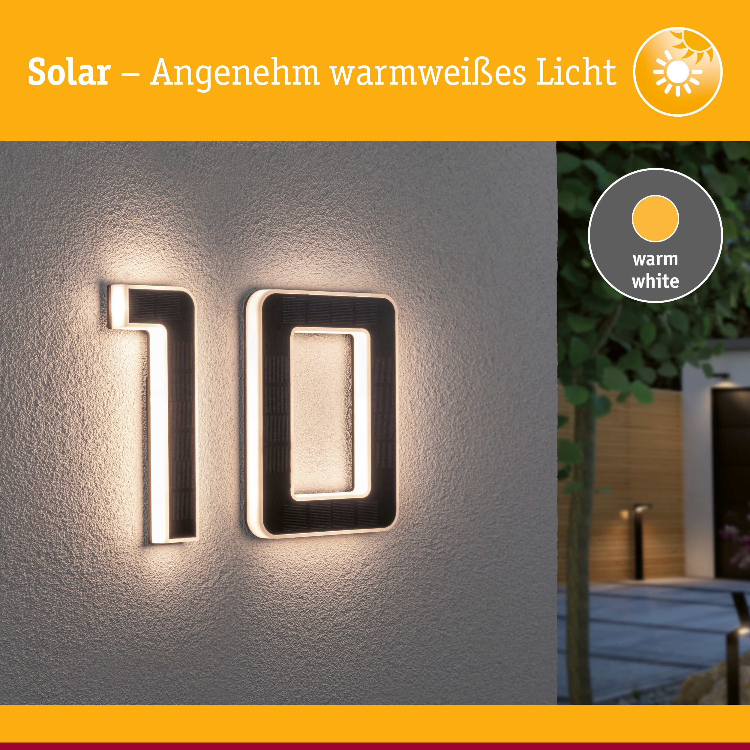 Numer domu solarny 10 z ciepłym białym światłem oświetla teksturowaną ścianę.