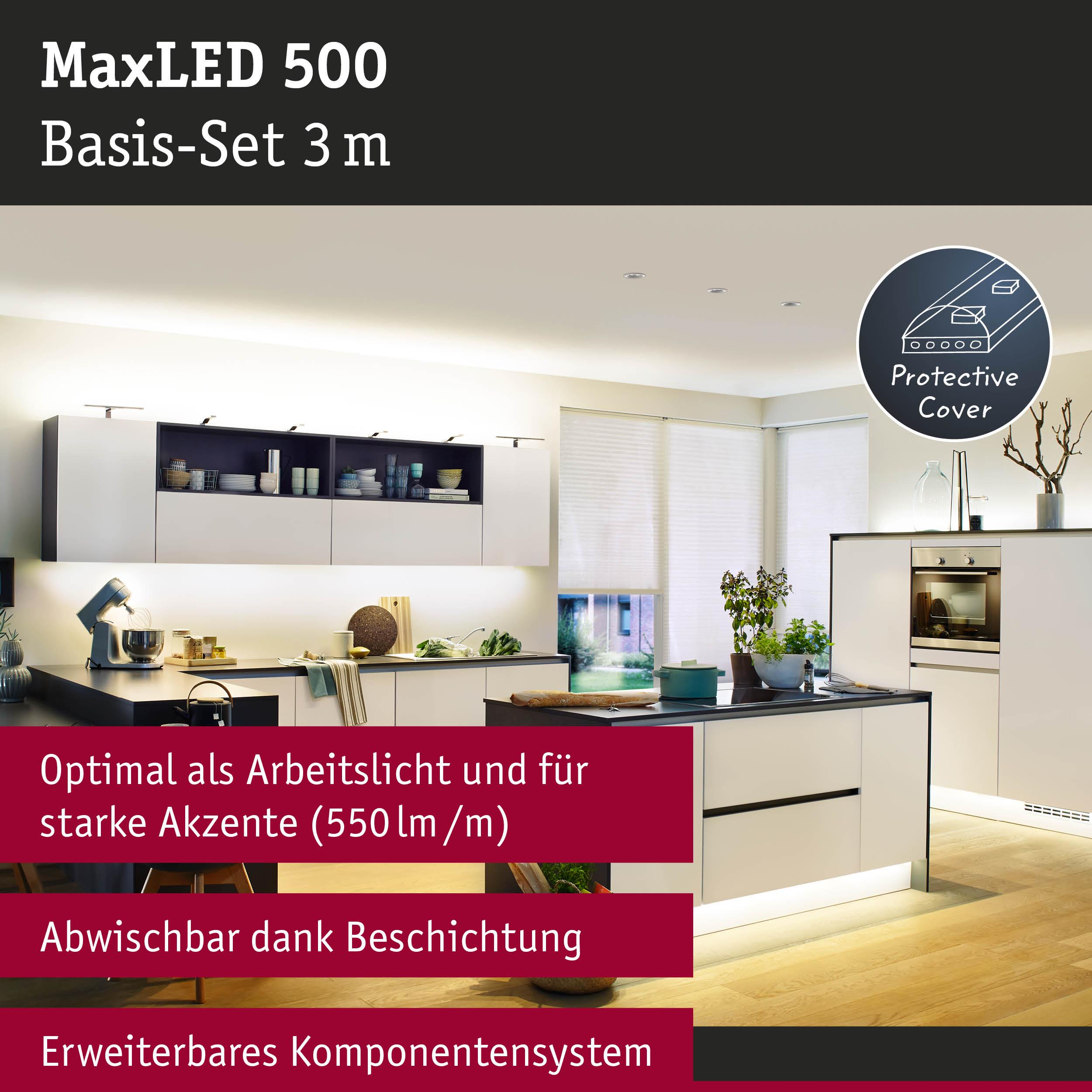 Moderne Küche mit MaxLED 500 Lichtleiste, Geräten und Zubehör.