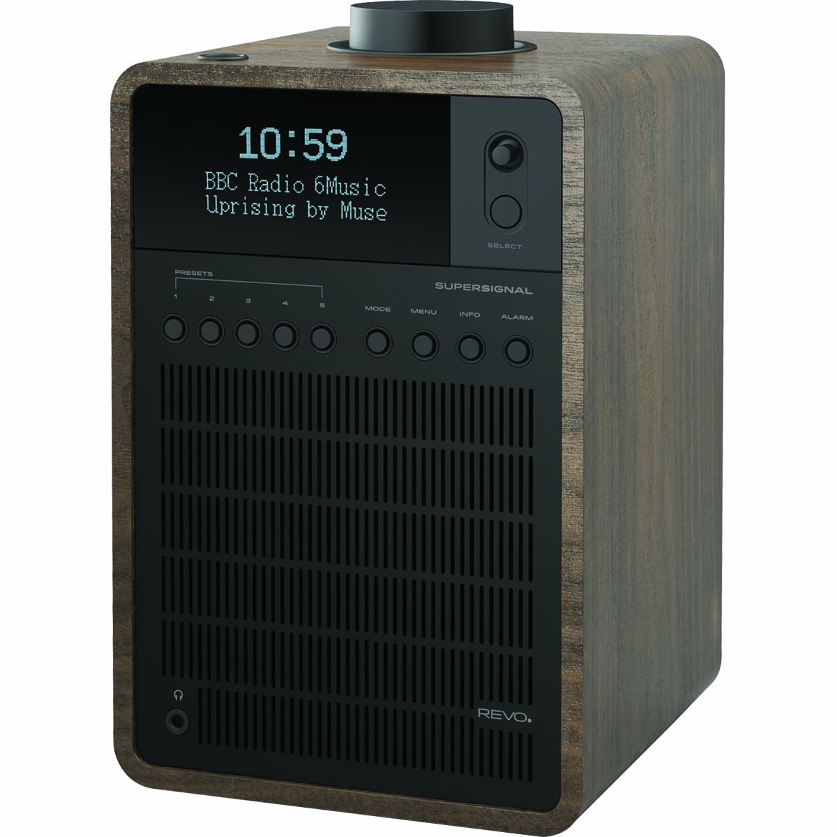 Une radio Revo en bois affiche l'heure, la station BBC Radio 6Music et la chanson.