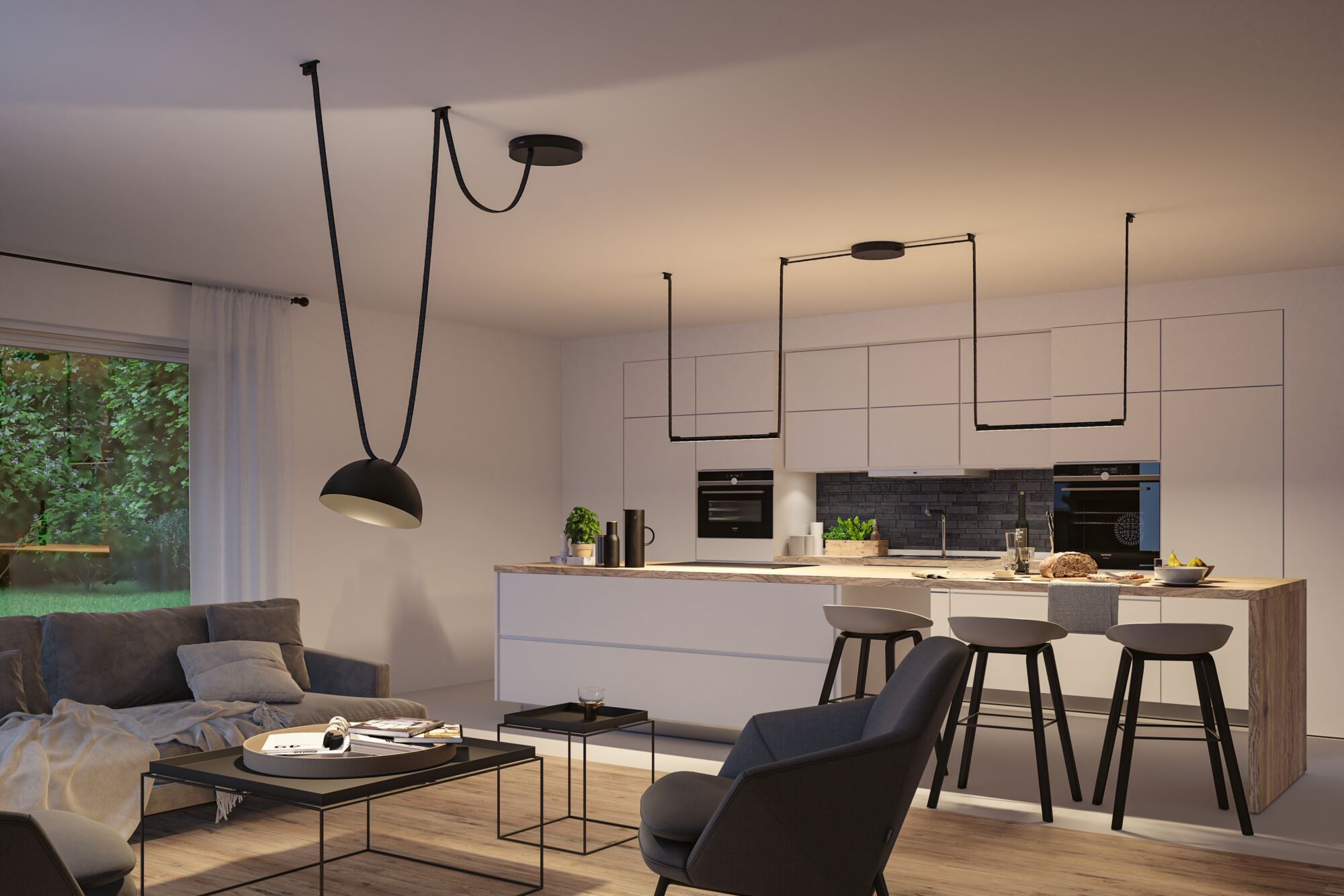 Modernes Wohnzimmer und Küche mit Insel, Sofas, Stühlen und Beleuchtung.