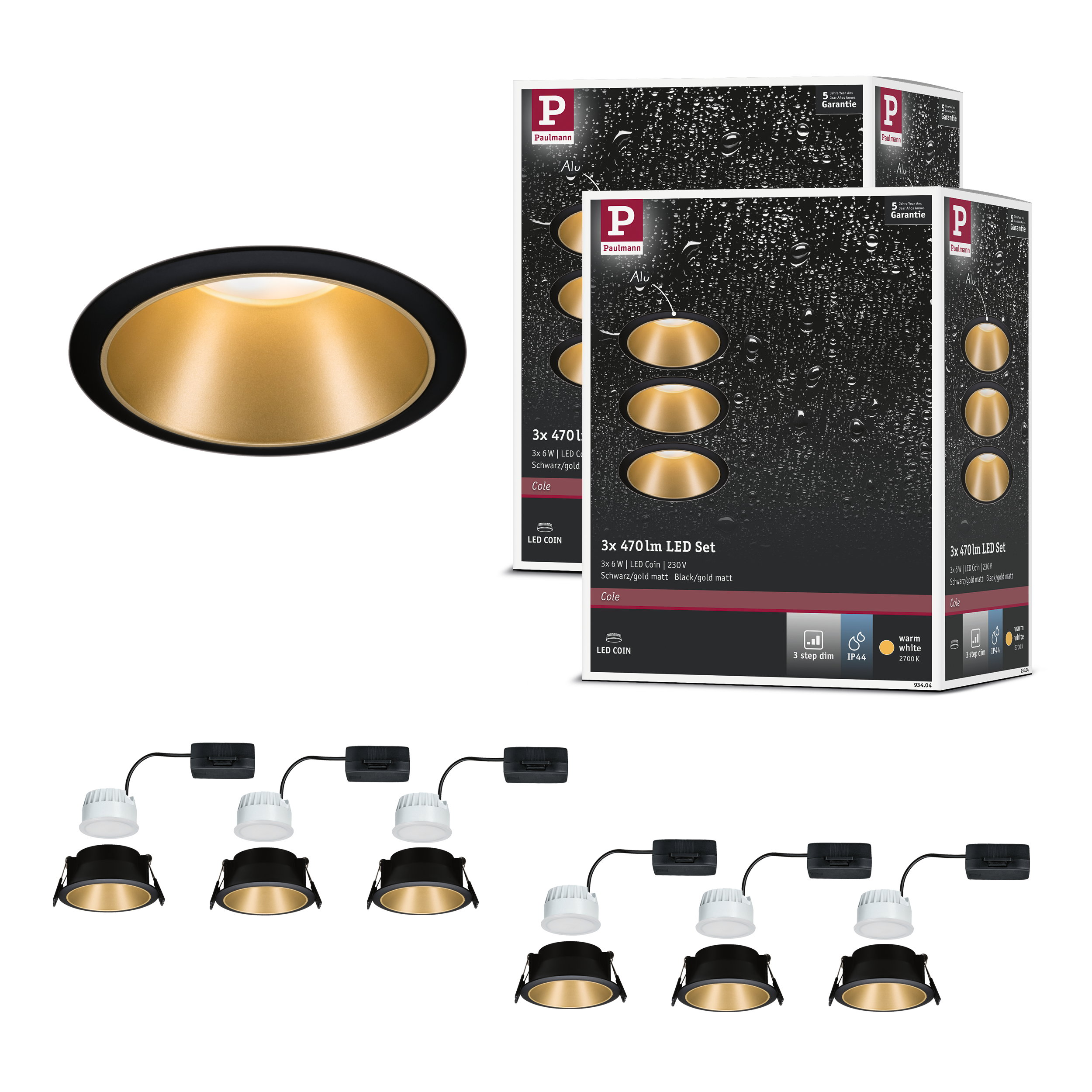 Pojedynczy czarny reflektor wpuszczany ze złotym odbłyśnikiem.