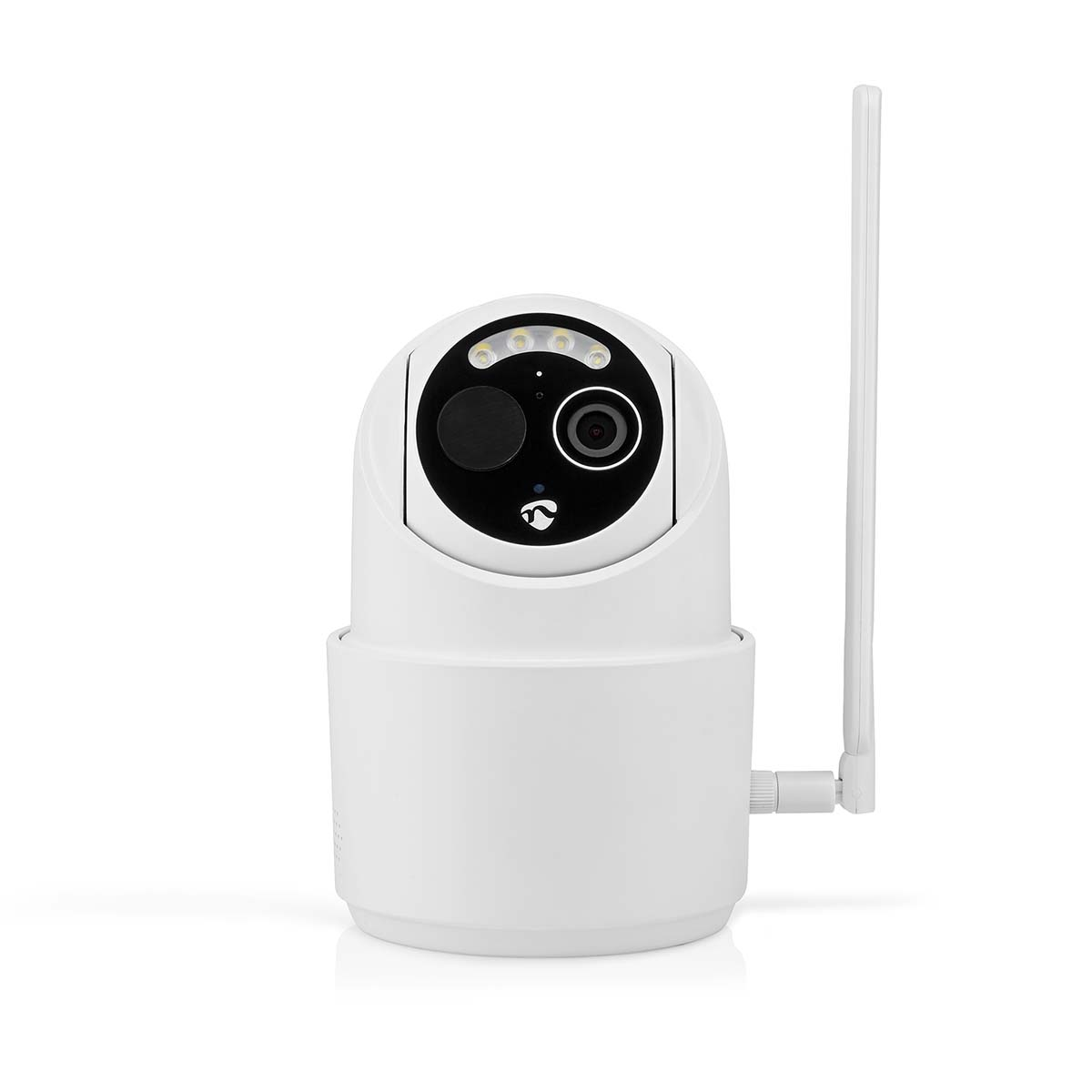 Witte beveiligingscamera met antenne en zwarte lens op witte achtergrond.