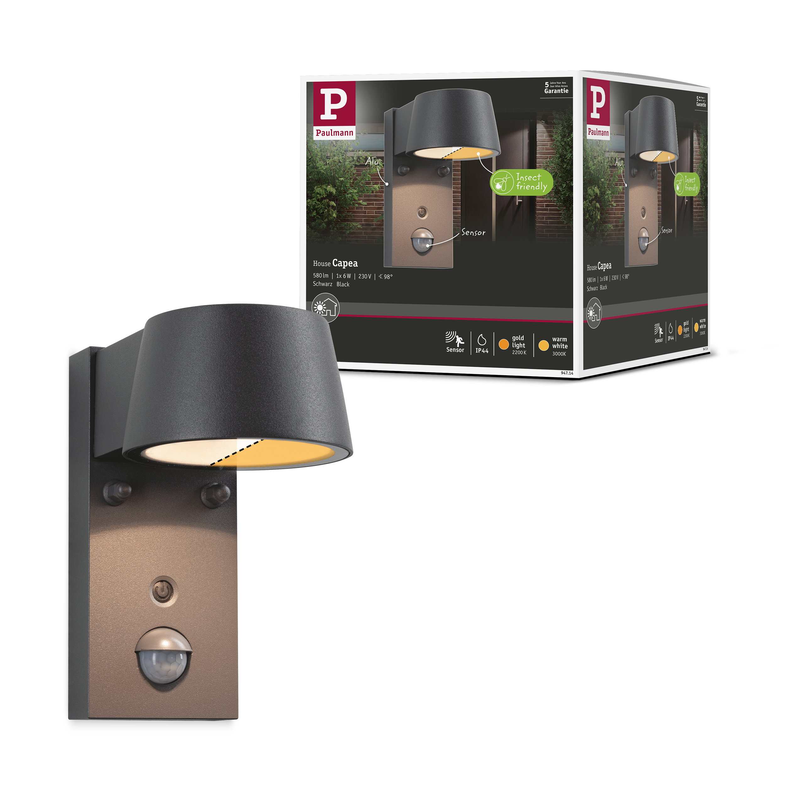 Czarna lampa ścienna z czujnikiem ruchu i kloszem emitującym ciepłe białe światło.